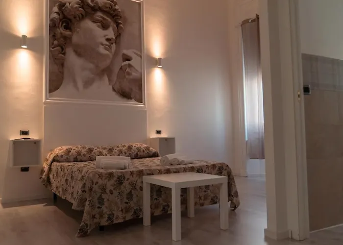 לינה וארוחת בוקר Art 4*