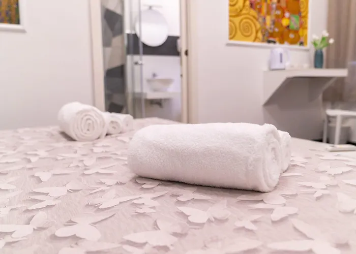 Art לינה וארוחת בוקר רג'יו די קאלאבריה